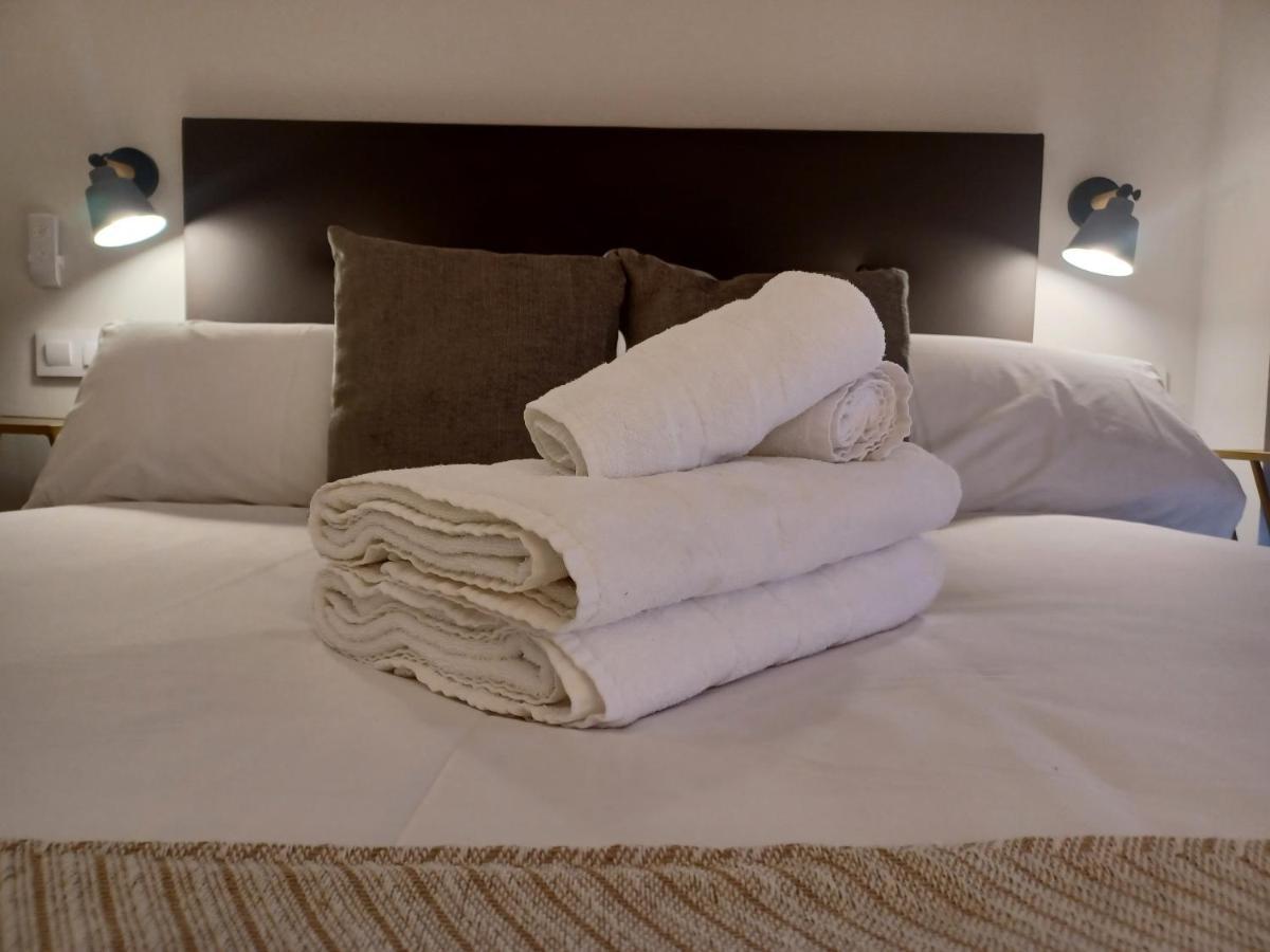 Apartamento Acogedor Junto A Calle Betis, Triana-Los Remedios Sevilla Exterior foto