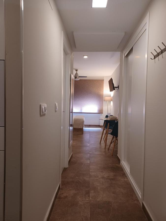 Apartamento Acogedor Junto A Calle Betis, Triana-Los Remedios Sevilla Exterior foto